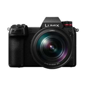 Digital Mirrorless Camera Panasonic Lumix DC-S1 with 24-105mm Lens